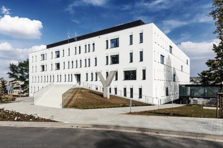 Obr. 6 II. interní klinika a geriatrie v Olomouci, autor: Adam Rujbr Architects