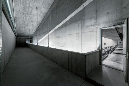 Betonový interiér foyer