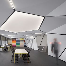 Nový showroom je prostorem kde jsou materiály prezentované naživo