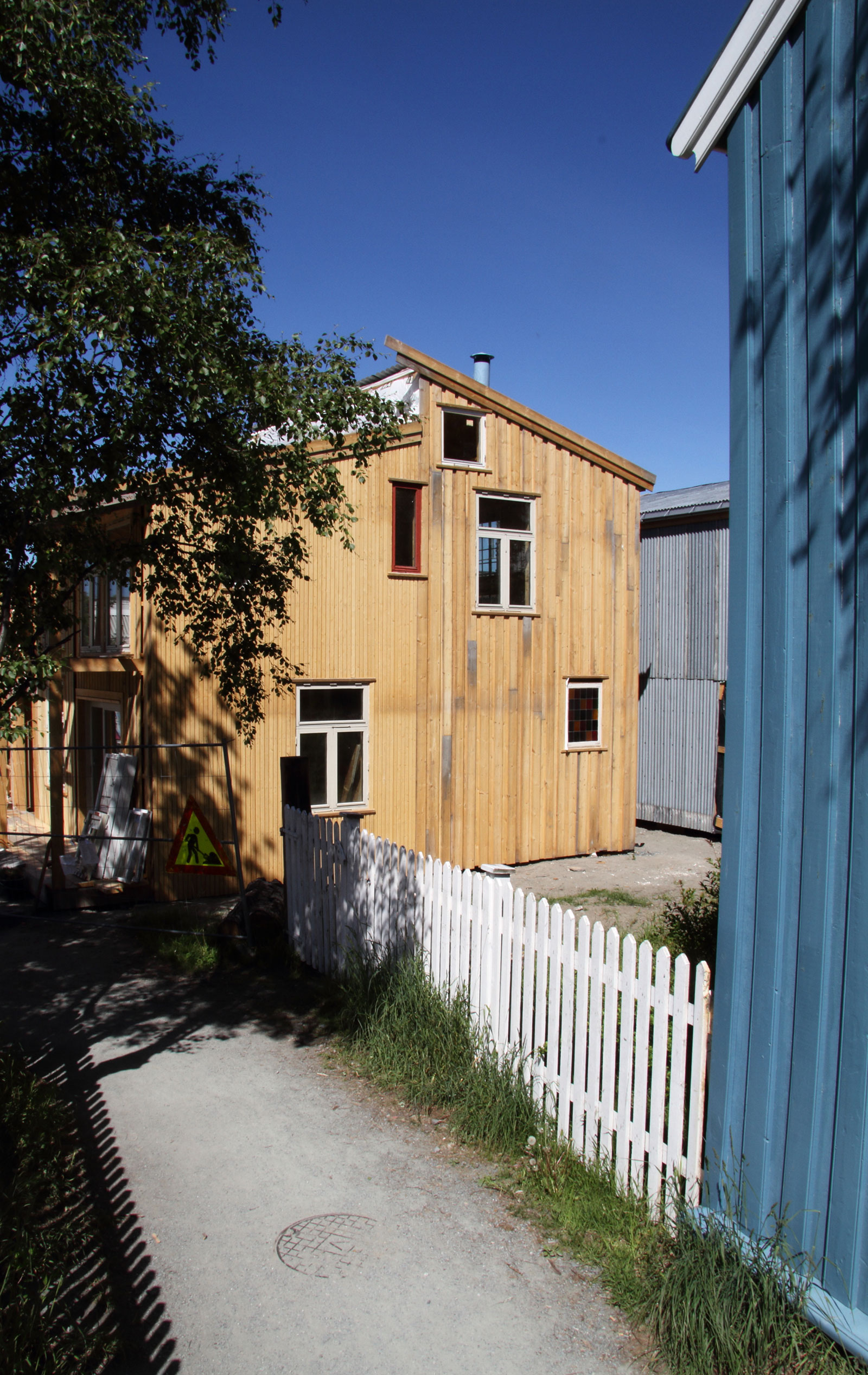 Guro and Johns facade towards Bla°huset