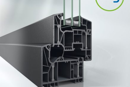 Okenní systém Schüco LivIng Alu Inside bez použití oceli s patentovanou technologií hliníkových pásků pro nejlepší tepelně izolační účinnost