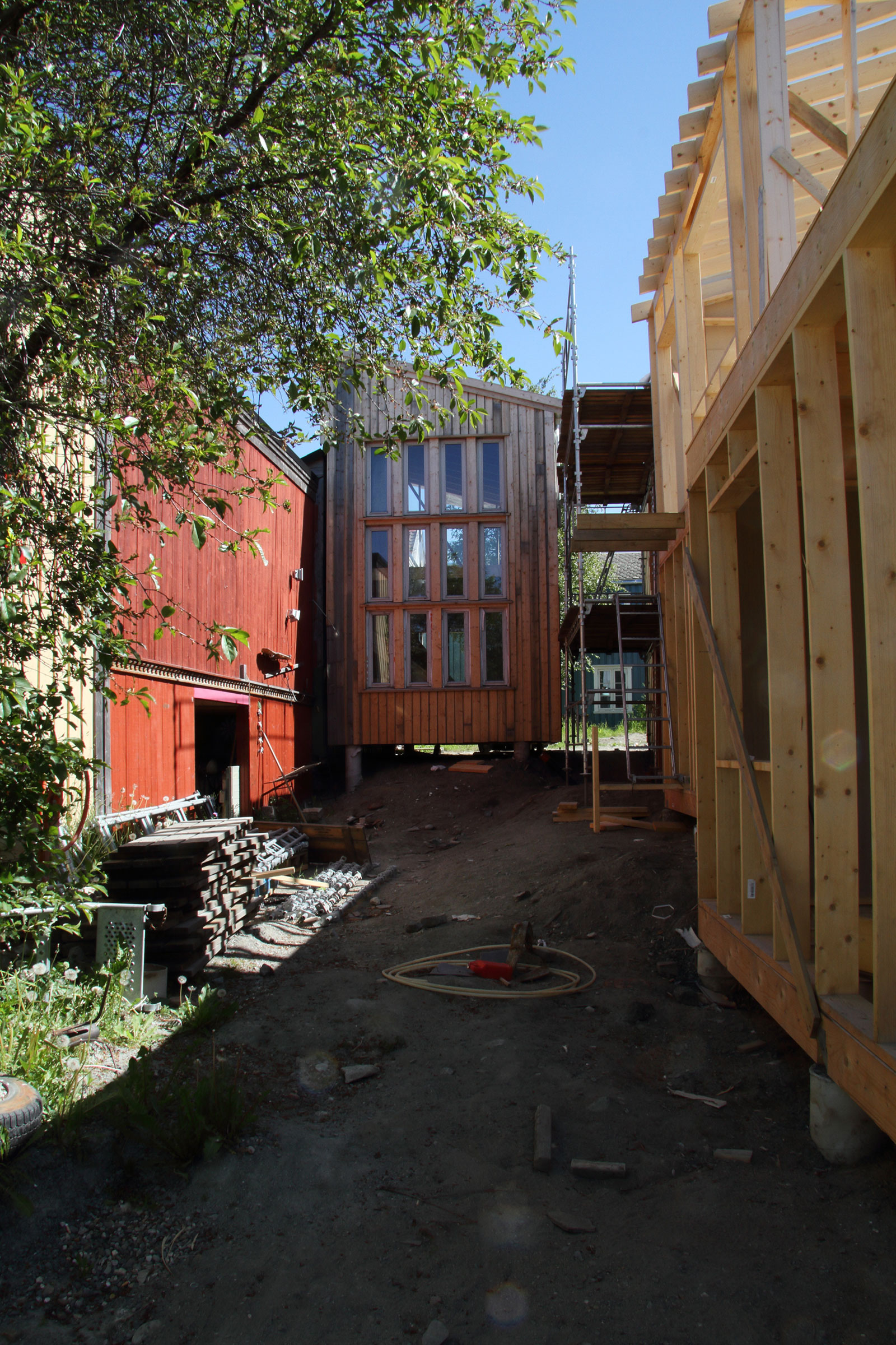 The common house will soon get its first layer of paint using natural linseed oil paint