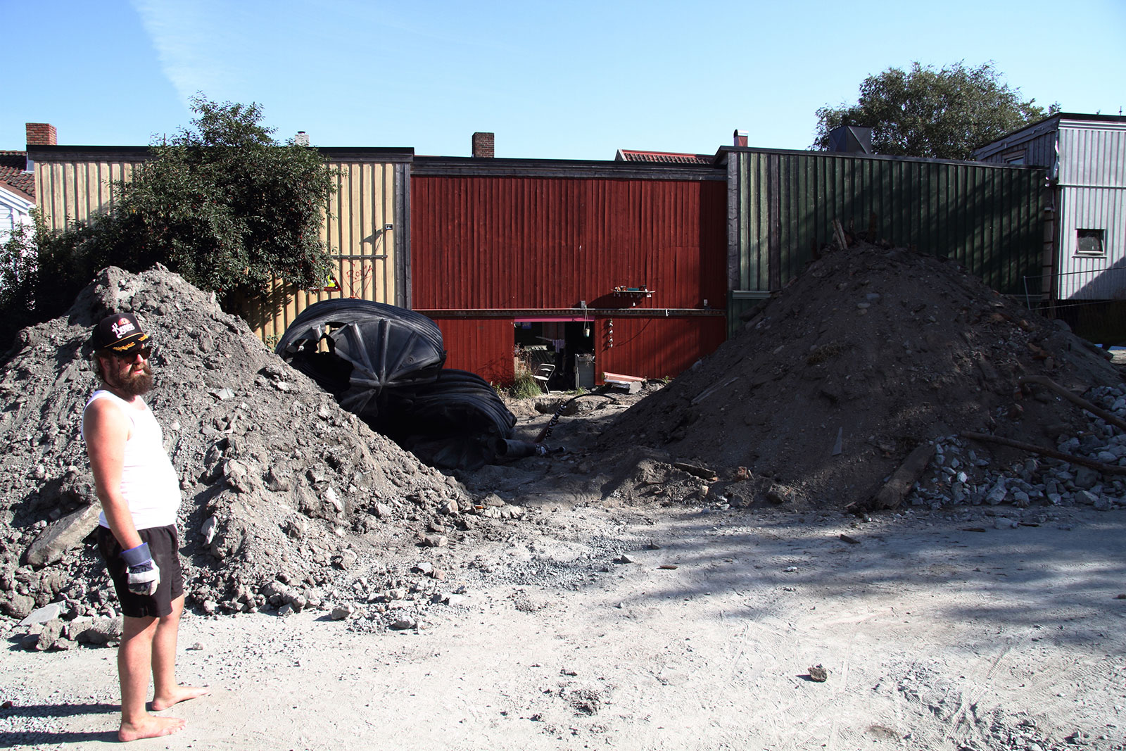 Torfinn on the newly dug up site