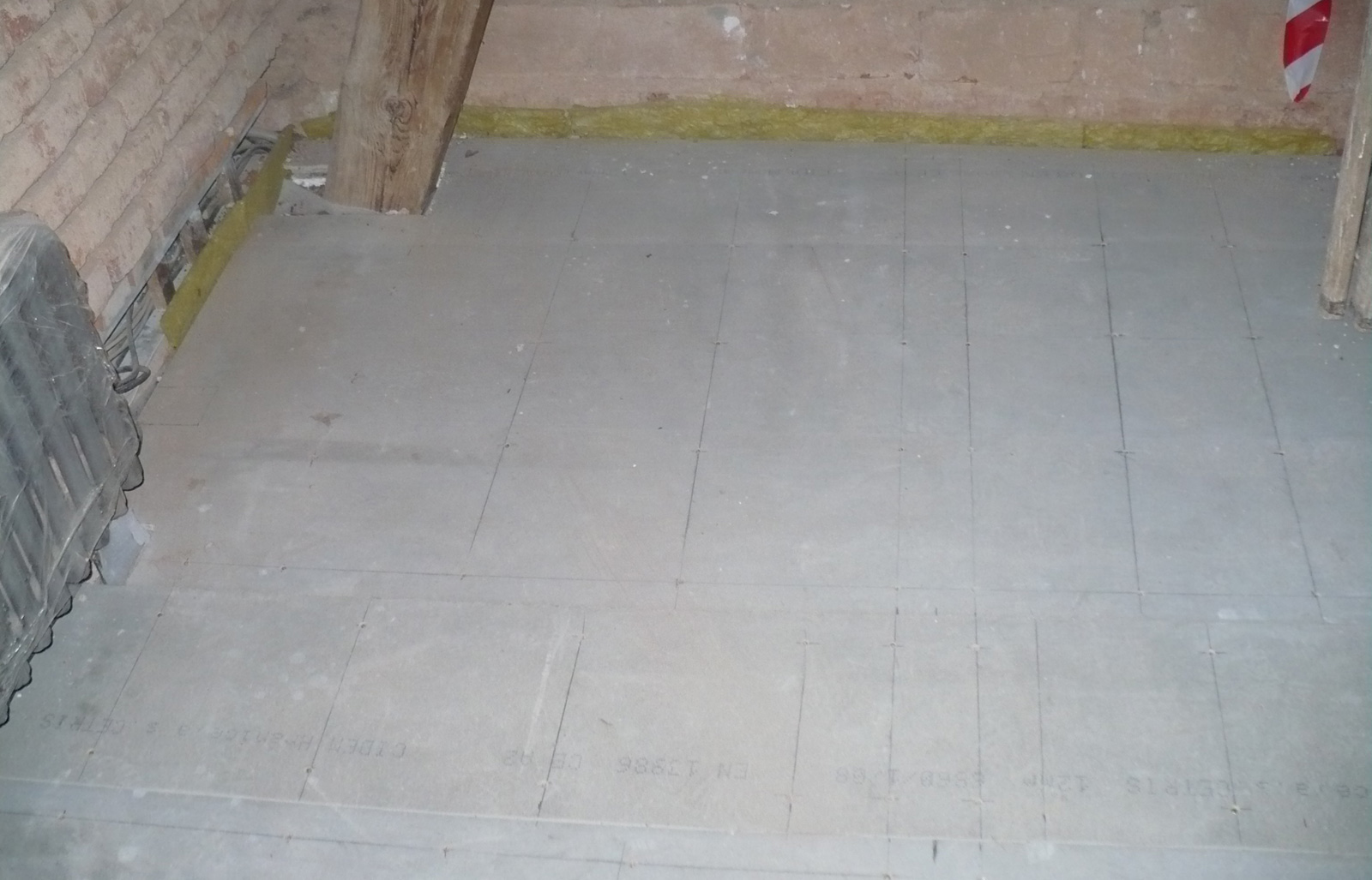 Podlahy z cementotřískových desek 4