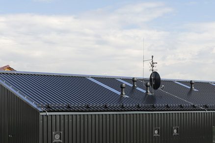 sněhové zábrany ze systému Lindab Safety