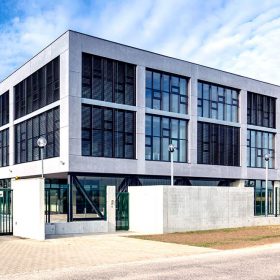 kancelářská budova Ekom Piešťany