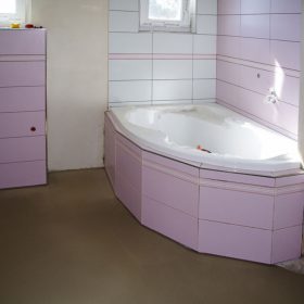 Obkládání koupelny