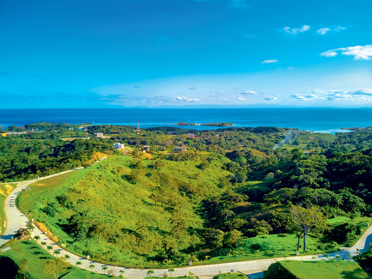 Ostrov Roatan má nádhernou přírodu.