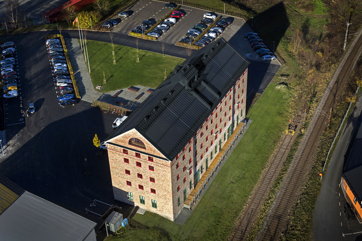 Realizace se střešním systémem Lindab SolarRoof 2