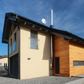 Schiedel ICS může být výrazným architektonickým prvkem Vašeho domu.