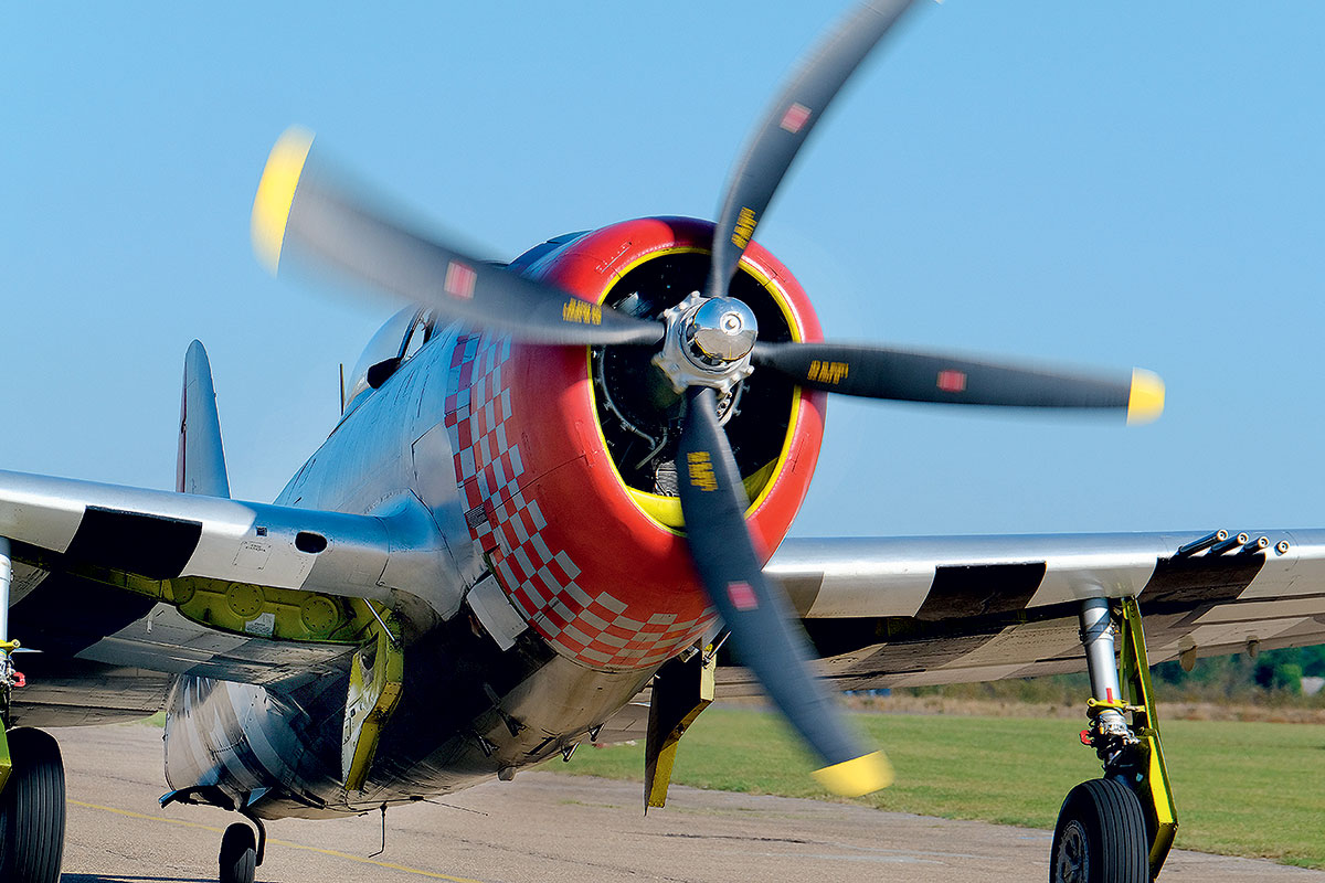 Za války se přidávala voda s lihem samotná voda by ve velkých výškách zamrzla do motorů legendárních anglických stíhaček P 47 Thunderbold.