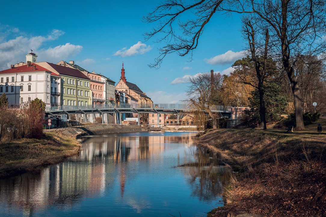 Komenského most přes Labe v Jaroměři, architekti: Mirko Baum, David Baroš, Vladimír Janata