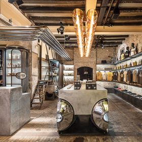 MORITZ M STORE