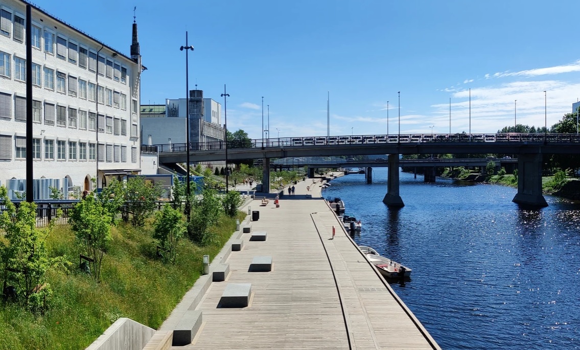 HZA Sandvika River Promenade