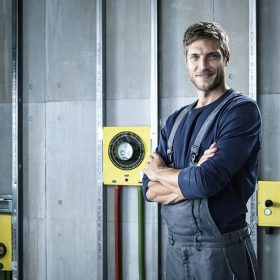 SANITÁRNÍ BOX firmy REHAU
