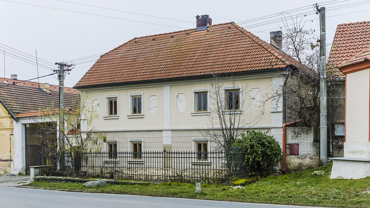 rodinný statek nedaleko Kladna