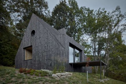 mjolk architekti cottage pod bukovkou boysplaynice 03 1200