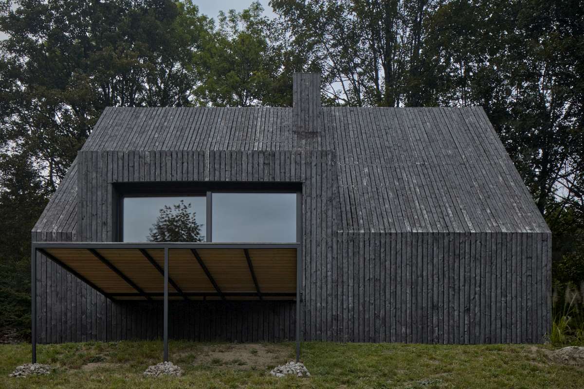 mjolk architekti cottage pod bukovkou boysplaynice 04 1200