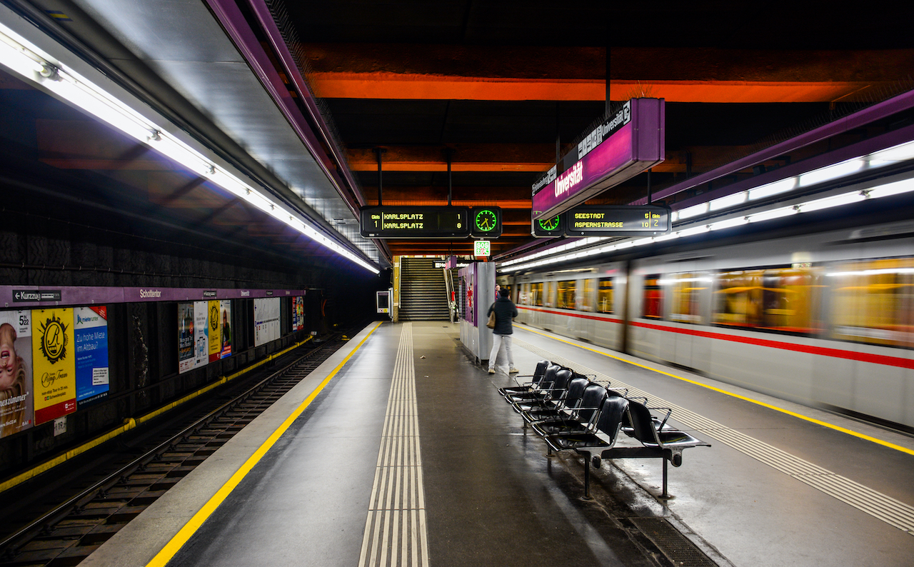 Vídeňské metro – v tomto čase už probíhá jeho další expanze.