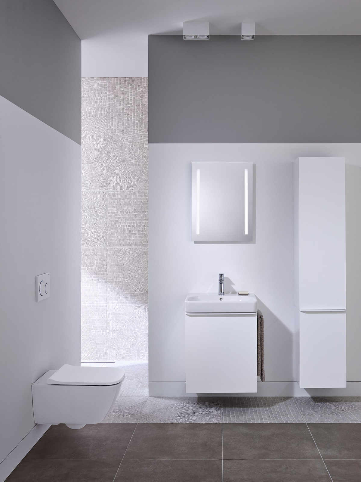 obr.3 2019 Bathroom 06 B Geberit Smyle Big Size