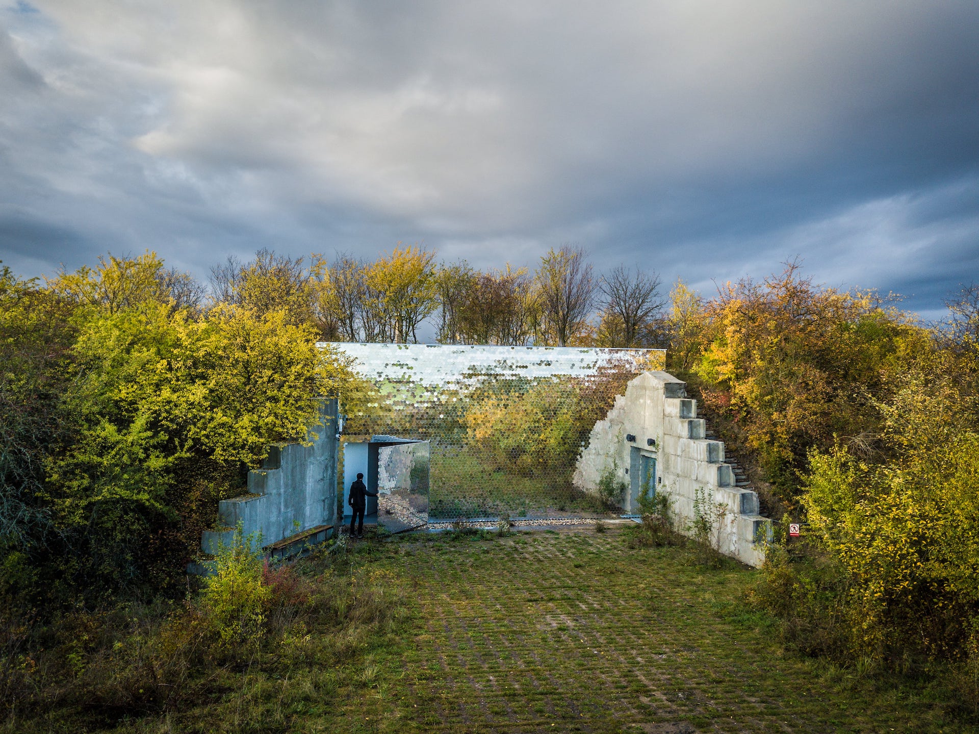 Věčná loviště / Petr Hájek ARCHITEKTI