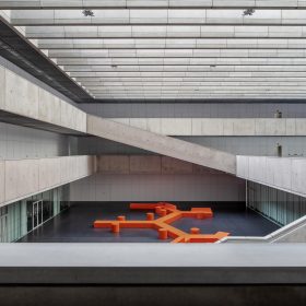 Fakulta humanitních studií UK – přestavba menzy Koleje 17. listopadu / Kuba & Pilař architekti