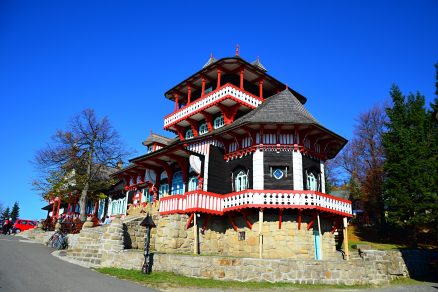 Turistická útulna s jídelnou, Libušín