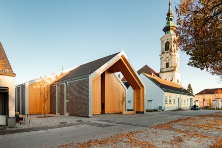 Community Center Großweikersdorf