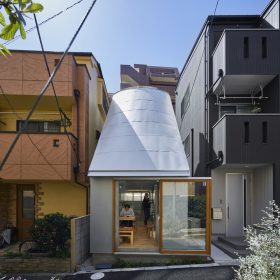 Love2 House