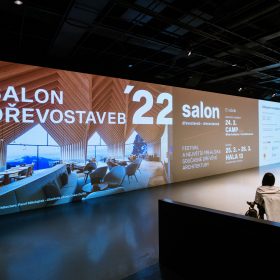 Salon dřevostaveb `22