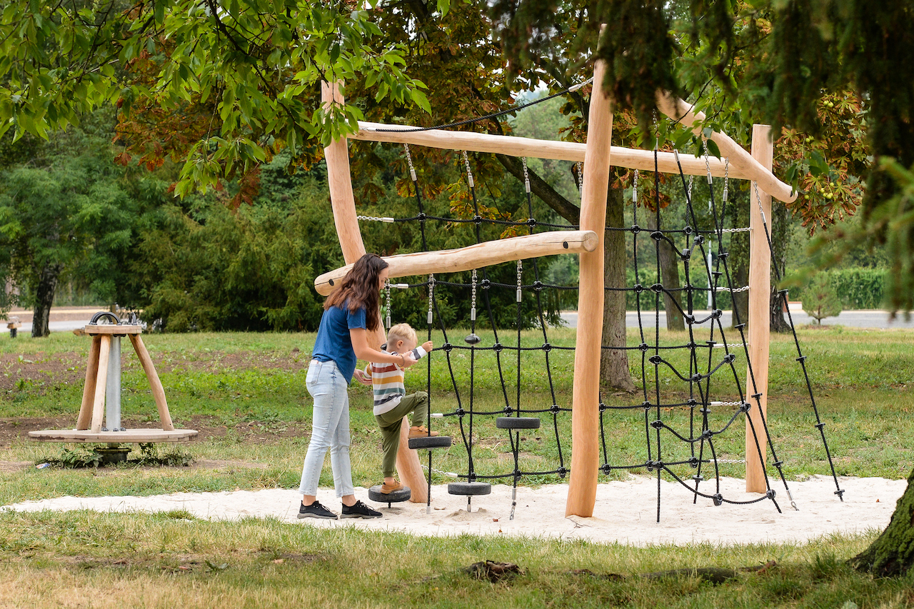 Park za OC Plzeň Plaza