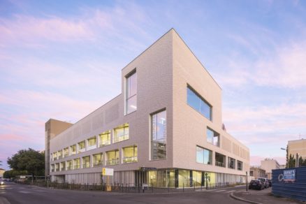 Rosa Parks school complex, Francie, architekt: Brenac&Gonzalez&Associés