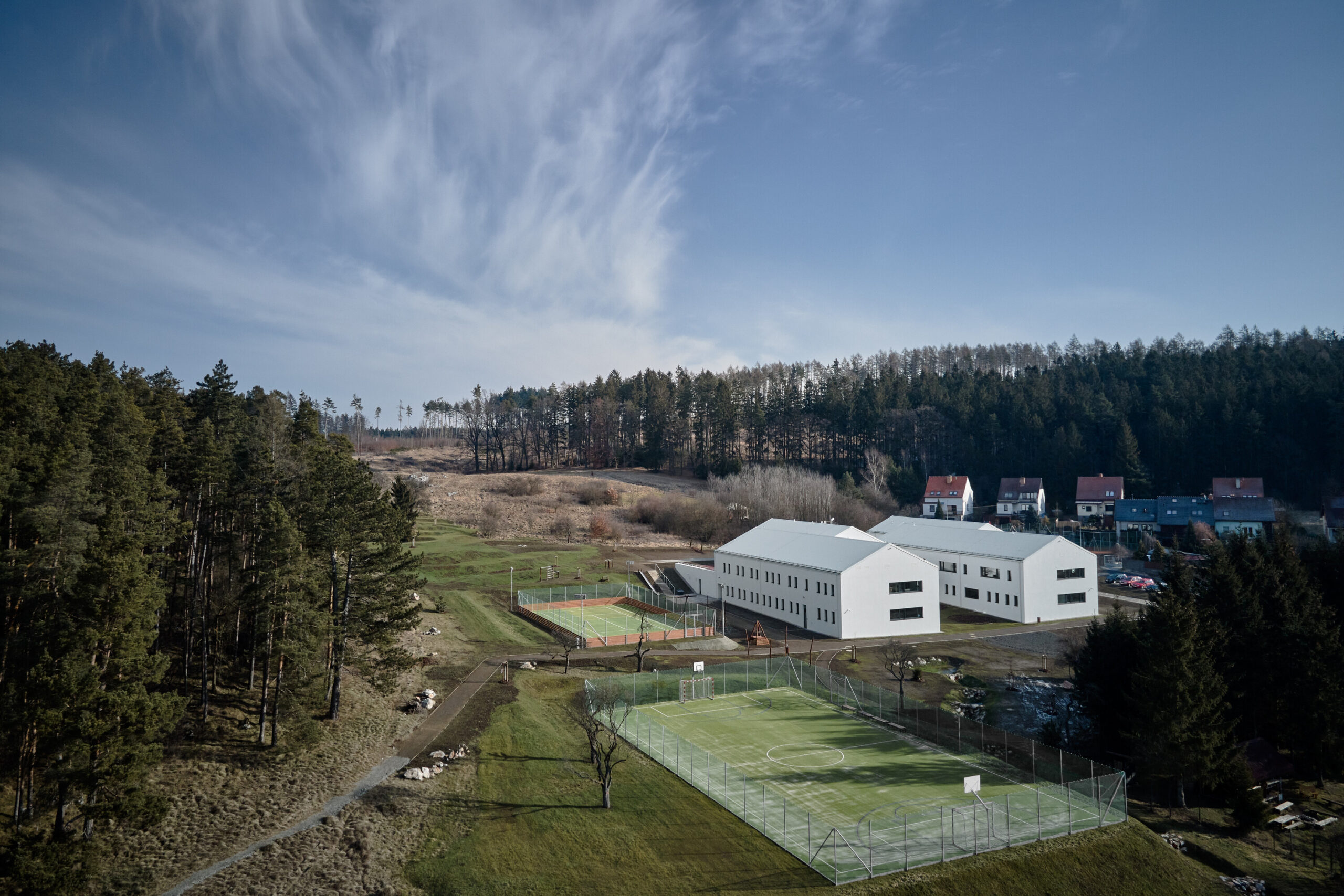 adam rujbr architects childrens sanatorium boysplaynice 20