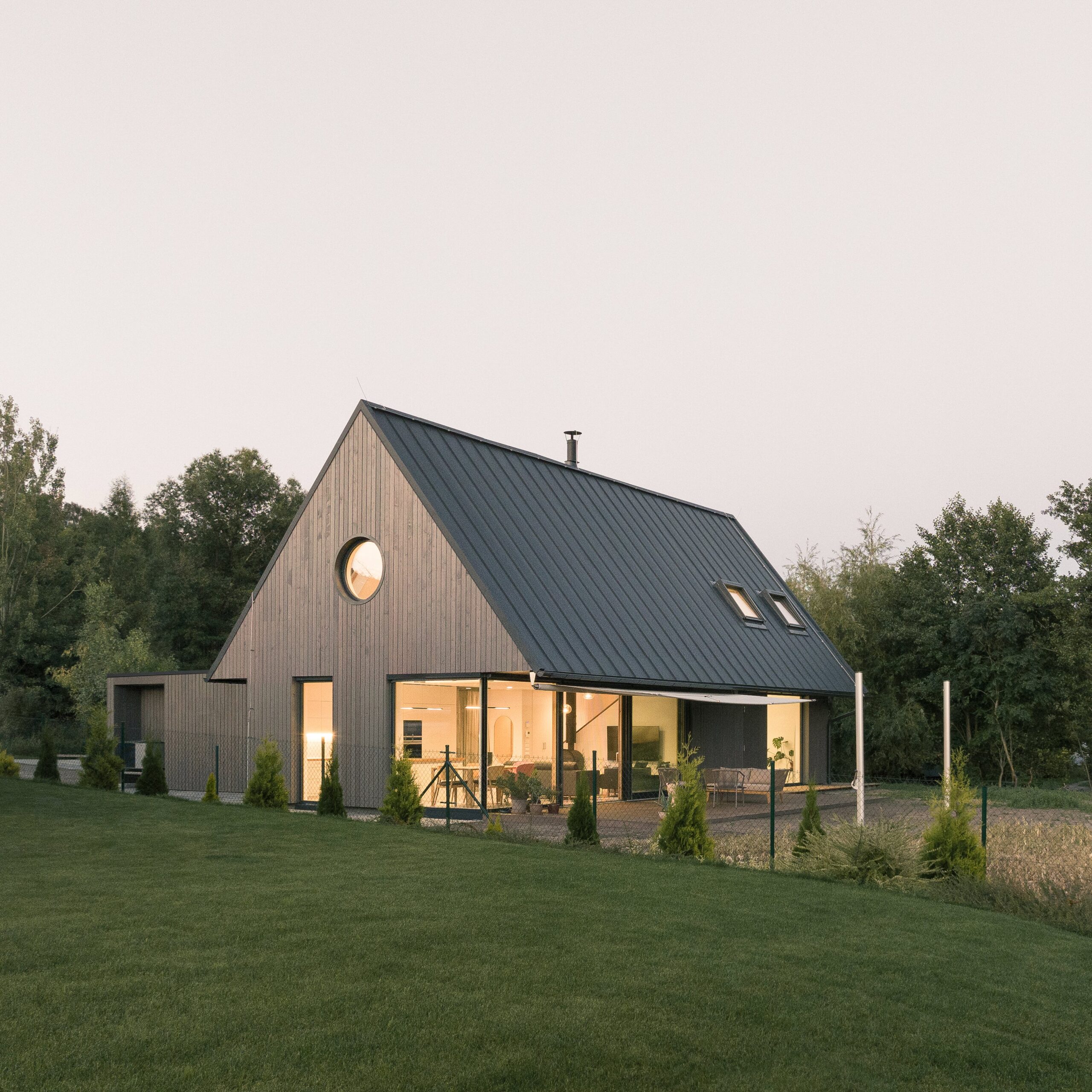 Cake houses photo by alex shoots buildings 26 S min