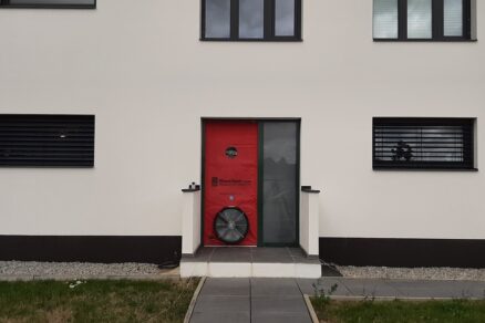 Blower door test