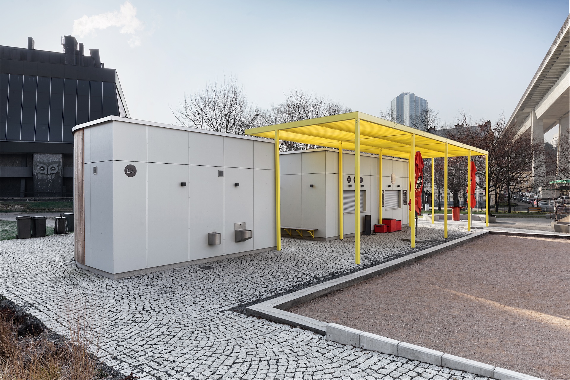 Park Folimanka v Praze s obkladem Hardie Panel