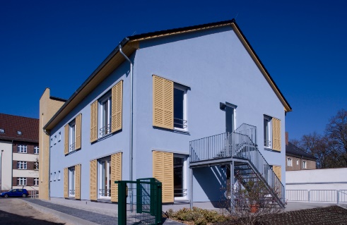 Přesné a rovné ostění u novostaveb je naprosto ideální pro montáž oken s komprimačními páskami