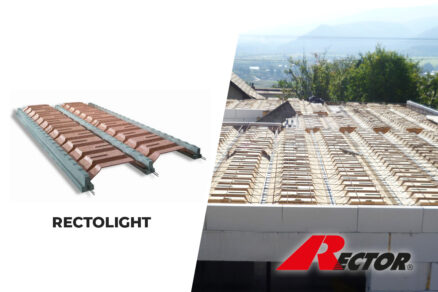 RECTOLIGHT na stavbě znázorňuje montáž lehkého stropního systému na rodinném domě.