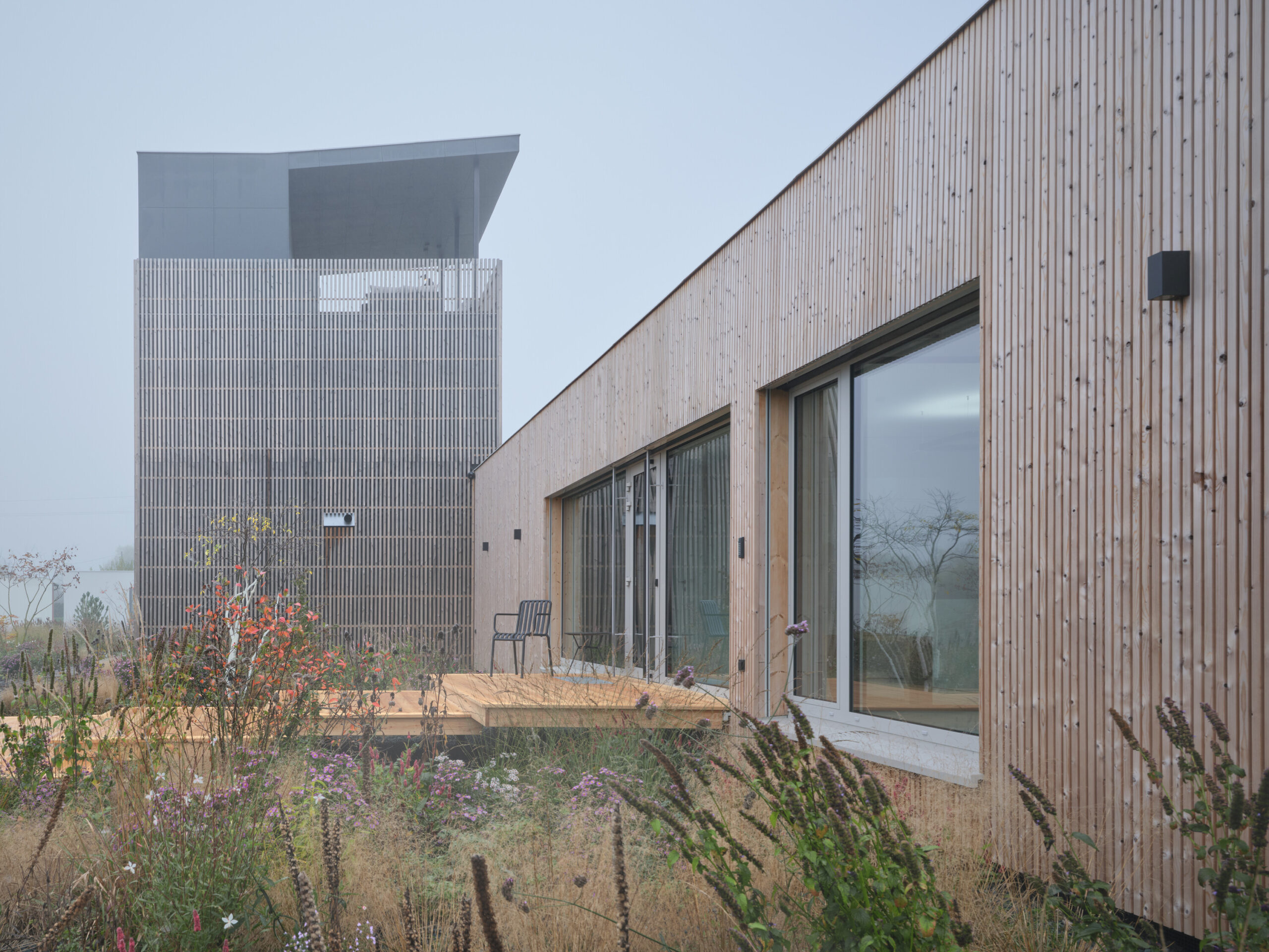 eko modular family and company headquarters eko modular boysplaynice 05