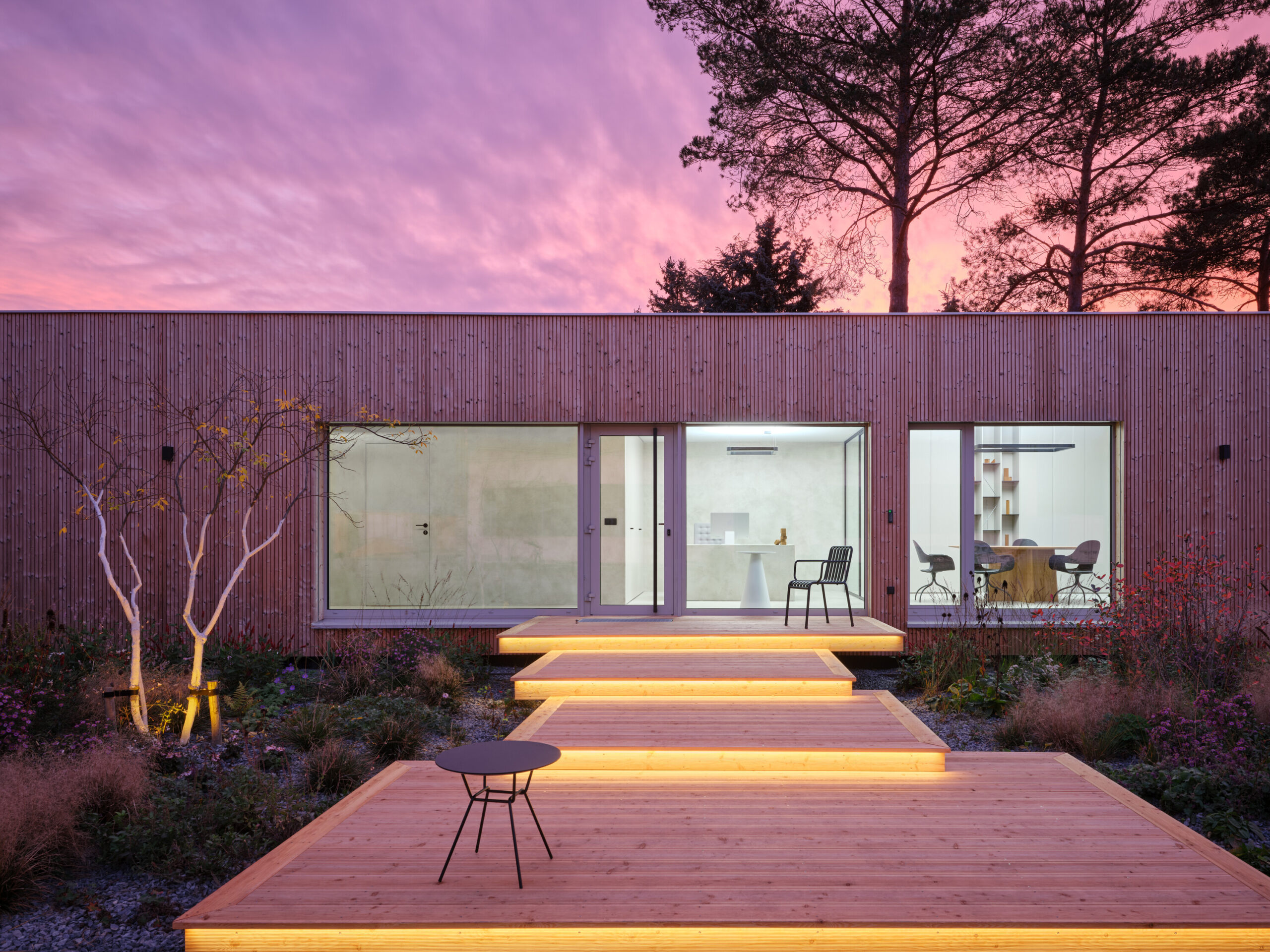 eko modular family and company headquarters eko modular boysplaynice 22