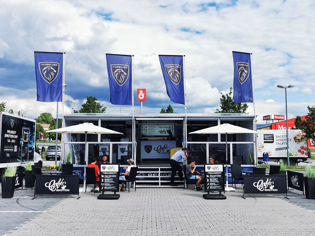 Odpočinková zóna Café Emotion v rámci Peugeot Emotion Days 2025