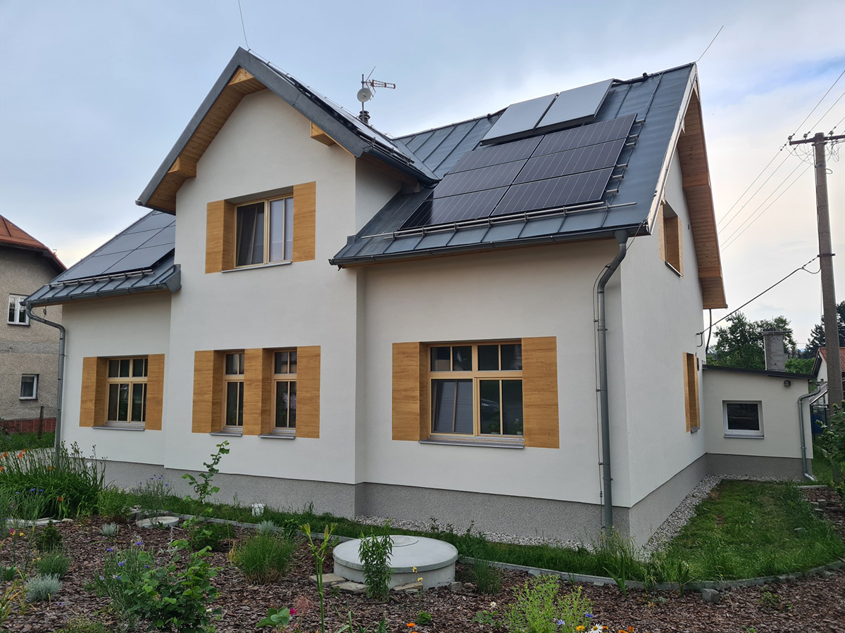 Rodinný dům s kreativní omítkou Baumit