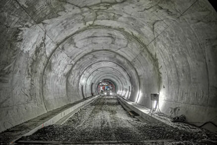 Železobetonová konstrukce tramvajového tunelu na novém úseku Velkého městského okruhu v Brně