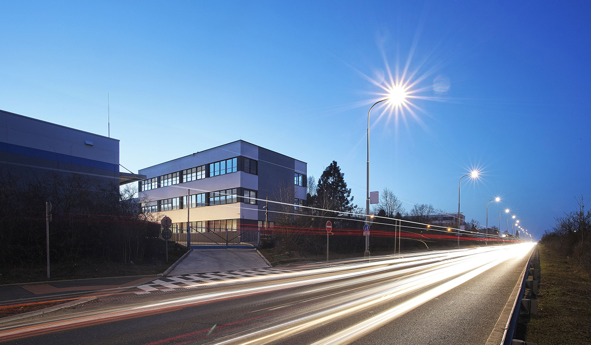 Foto HSF System TESLA KARLÍN 1