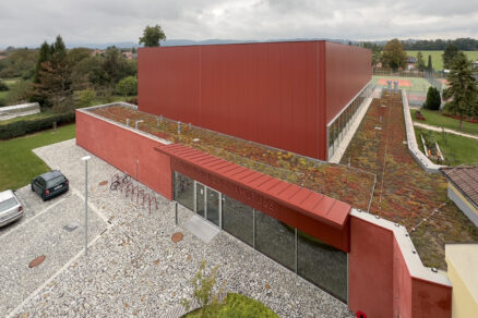 Přístavba tělocvičny v Drahotuších