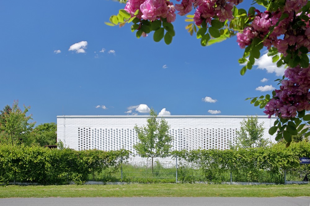 Netradiční boční fasáda