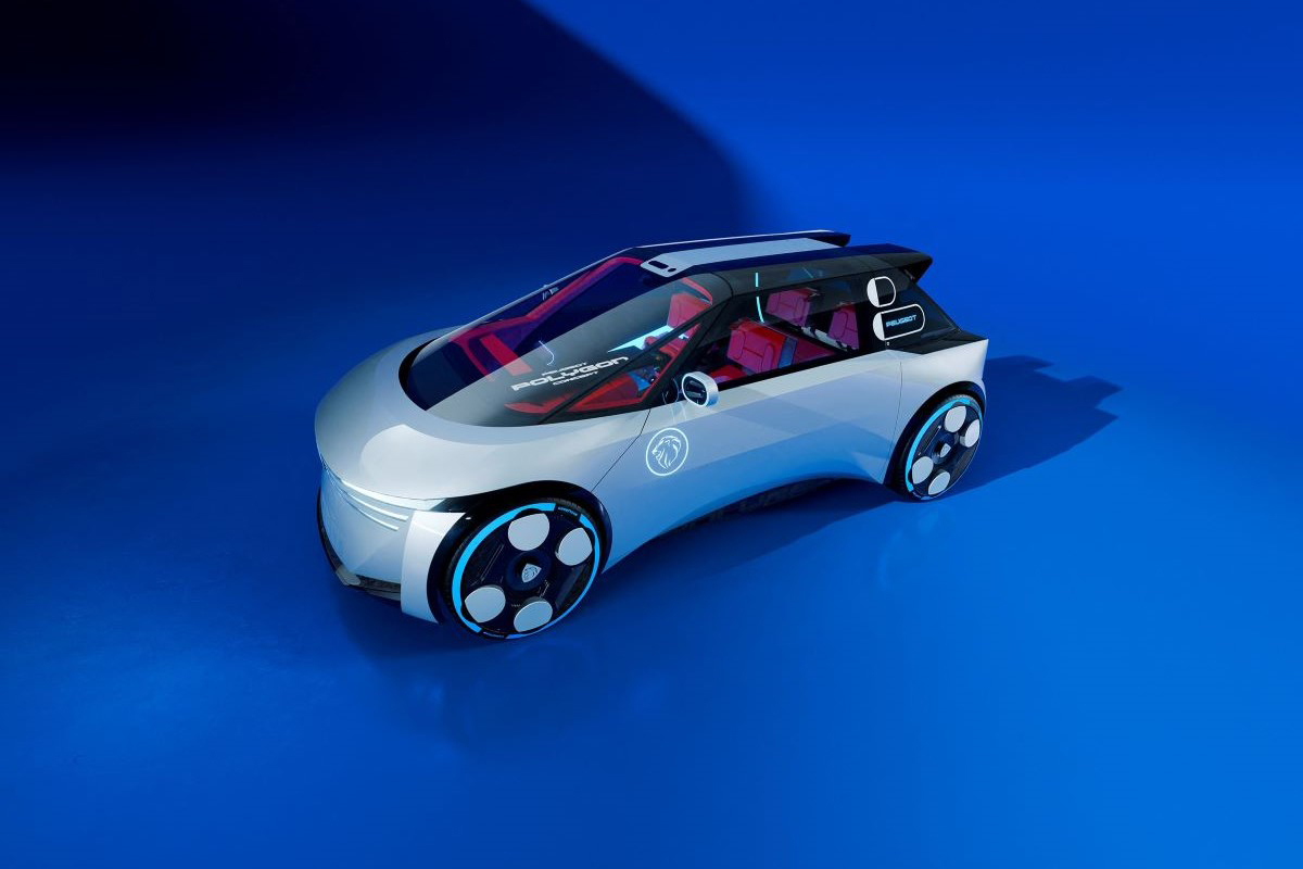 Celkový pohled na Peugeot Polygon Concept s panoramatickým prosklením