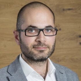 Profilové foto Peter Bednár