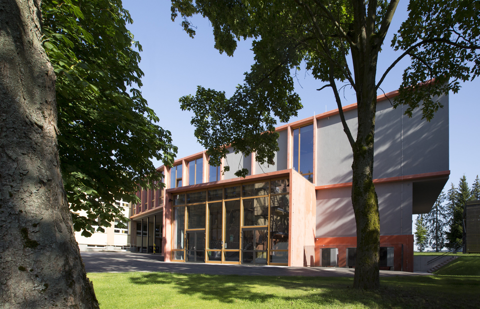 Dostavba školy ve Studenci