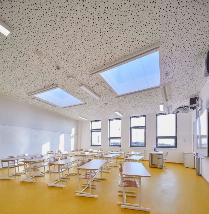 Multifunkční budova Základní školy v Líbeznici